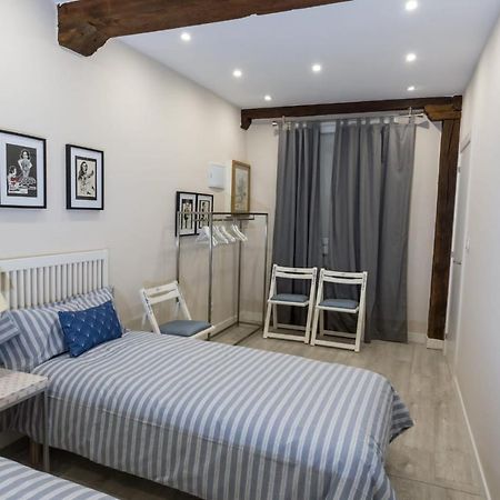 Espacioso Apartamento A Estrenar!! Casco Viejo Bilbao Exterior foto