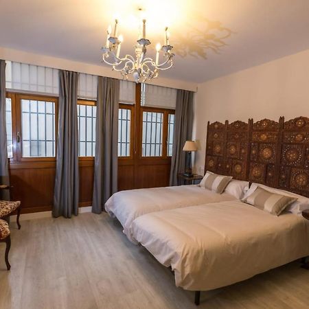 Espacioso Apartamento A Estrenar!! Casco Viejo Bilbao Exterior foto